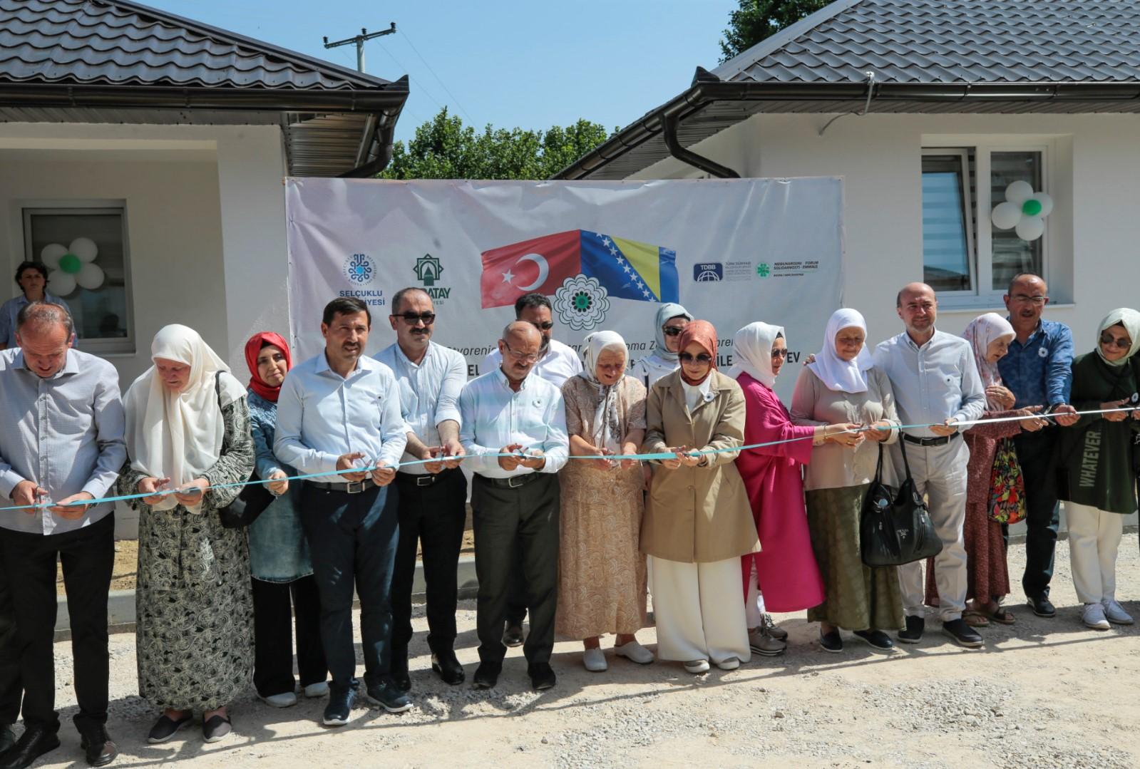 U Potočarima uz podršku općina iz Turske, otvorene dvije kuće staračkog doma za majke Srebrenice