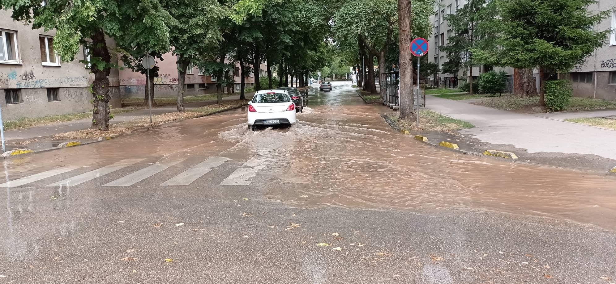 Poplava u sarajevskom naselju - Avaz