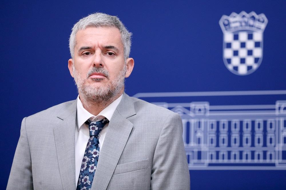 Nino Raspudić: Uvjeravaju nas da su uspjesi Grlić Radmana tihi, kontinuirani rad - Avaz