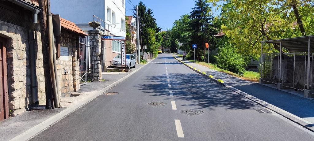 Započeli radovi na sanaciji prilaza stambenim zgradama u Jukićevoj ulici - Avaz