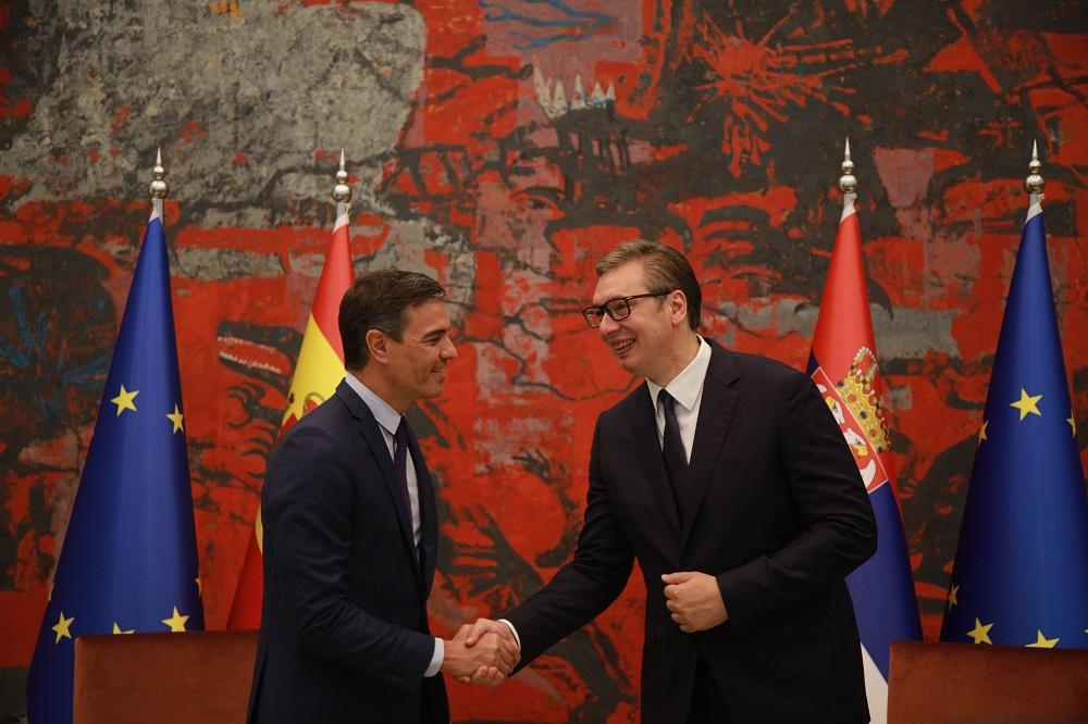 Aleksandar Vučić i Pedro Sančez - Avaz