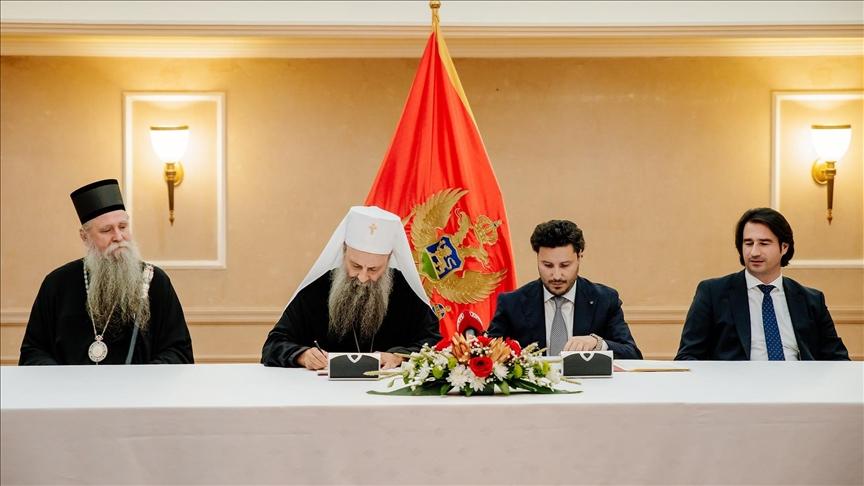 Montenegro government gives official status to Serbian church