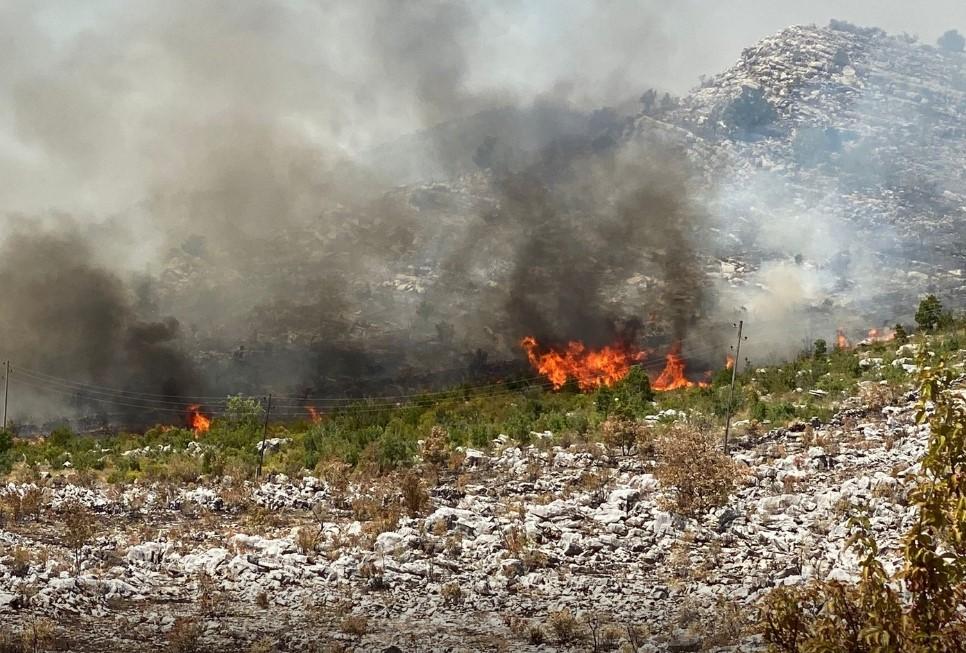 Iz Civilne zaštite Neum za "Avaz": Požar još nije stavljen pod kontrolu