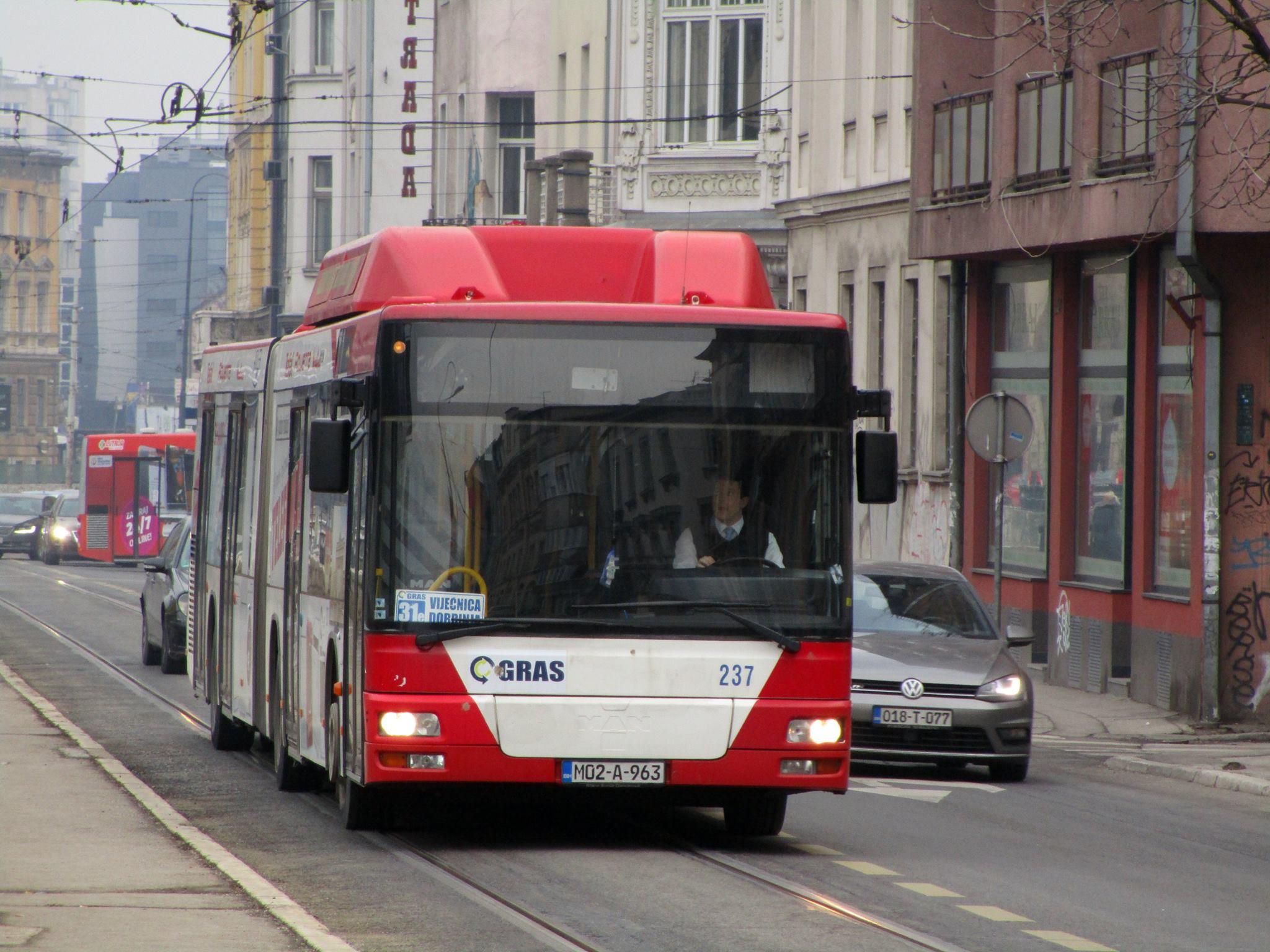 Autobusna linija Vijećnica-Dobrinja - Avaz