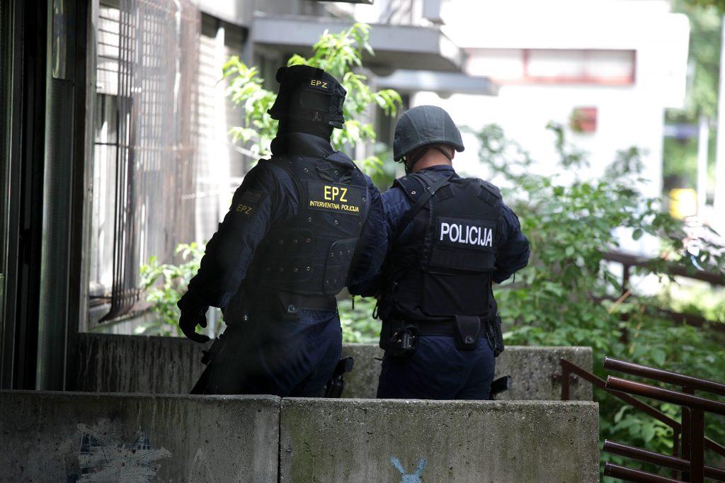 Uhapšeno je nekoliko osoba na području Zagrebačke i Splitsko-dalmatinske županije - Avaz