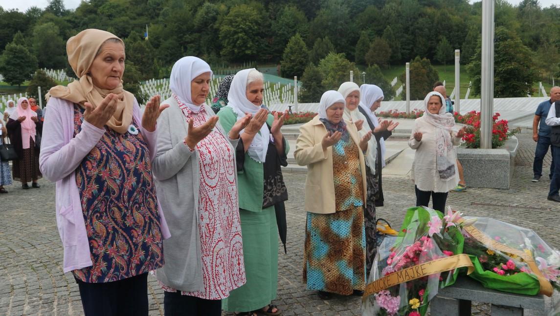 Majke Srebrenice: Naša djeca nisu nestala, za njih se zna u Srbiji i RS