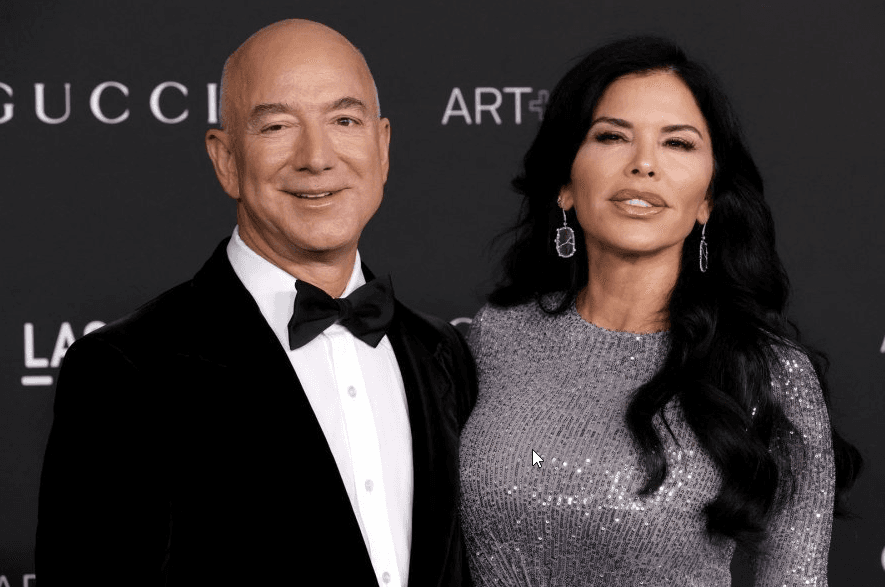 Džef Bezos i Loren Sančez - Avaz