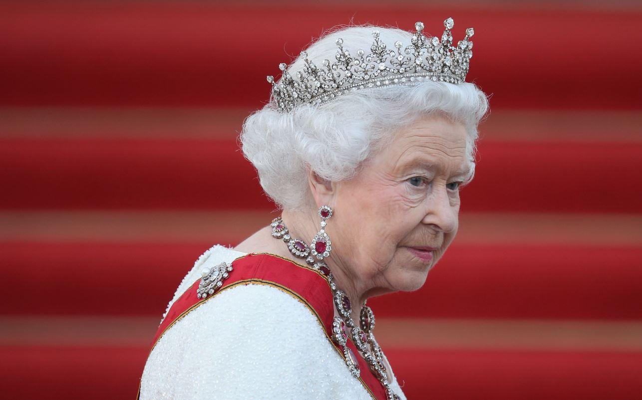 95 najzanimljivijih činjenica o kraljici Elizabeti