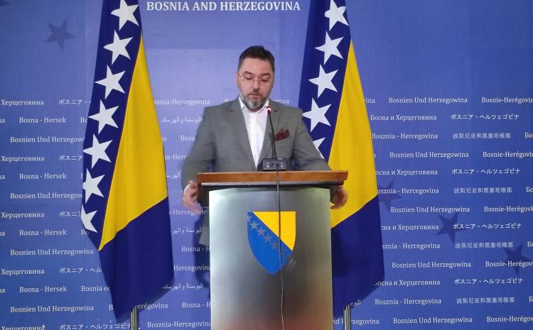 Košarac: Postoje indicije o namjerama izvoza naoružanja iz FBiH u Ukrajinu, spriječit ćemo to