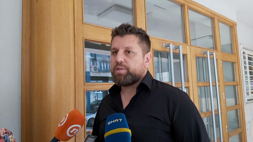 Duraković: Povrijedilo me da me svrstaju kao Dodikovog saradnika, to je političar kojeg najviše prezirem