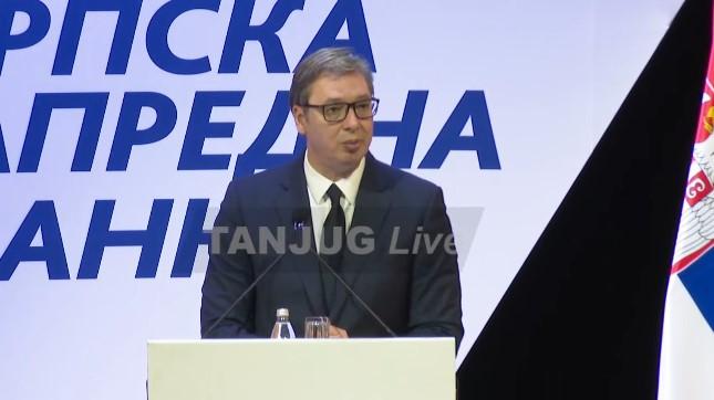 Vučić: Svi ljudi koji ne budu u Vladi nastavit će da rade za SNS - Avaz
