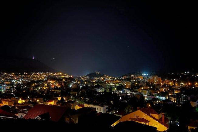 Vojni avioni preletjeli Dubrovnik, uznemireni građani izašli na balkone