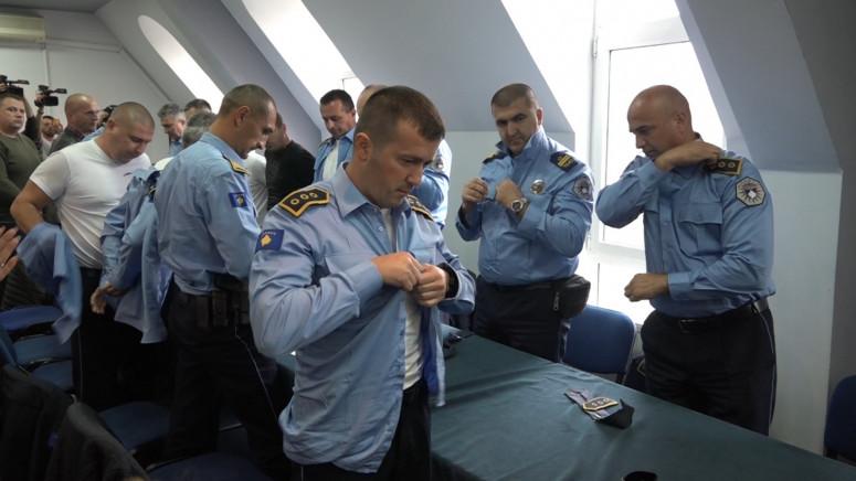 Predstavnici Srba napustili sve političke institucije, policajci skinuli uniformu Kosova