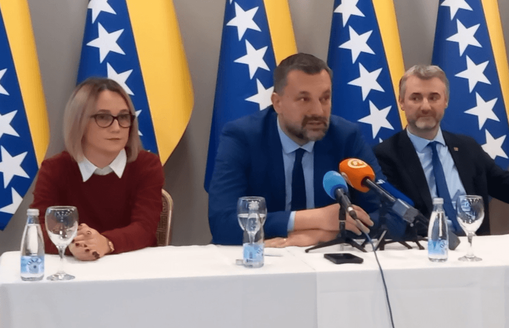Konaković pozdravio odluku SD-a da se priključe bloku oko trojke: SDA pokušava zaustaviti proces formiranja vlasti u FBiH, neće im uspjeti