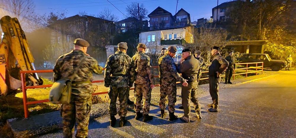 Vojska i policija pomažu građanima u poplavljenim dijelovima Novog Pazara i Tutina