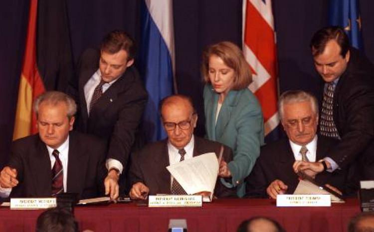 Sa potpisivanja Dejtonskog mirovnog sporazuma - Avaz