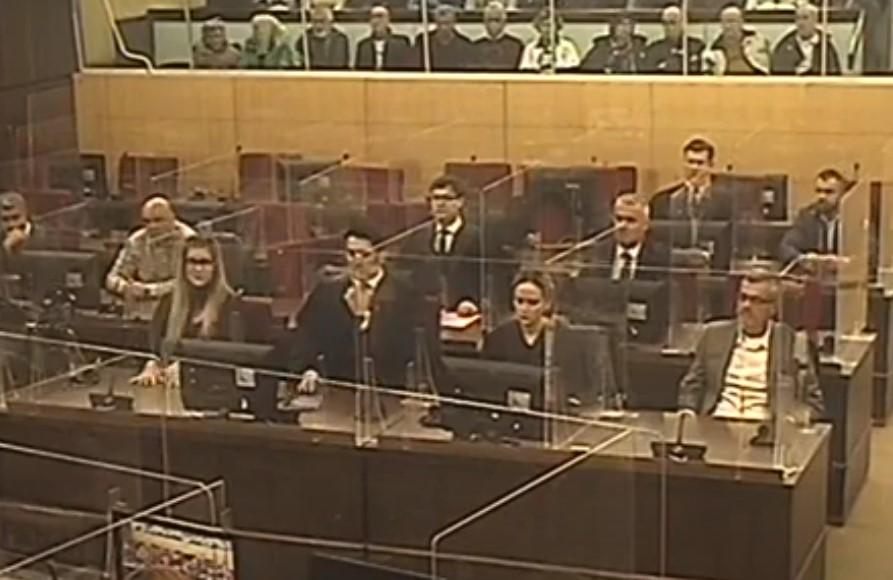 Video iz sudnice / Pogledajte kompletnu presudu u kojoj su svi optuženi u slučaju Dženan Memić oslobođeni krivice