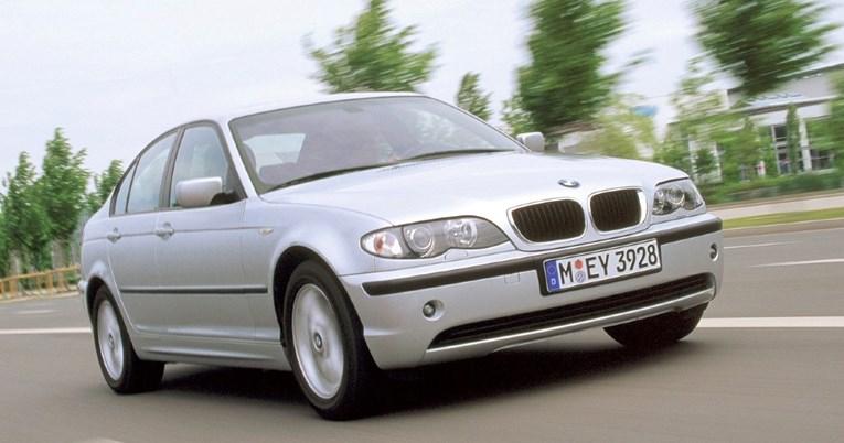 Stari model BMW-a - Avaz