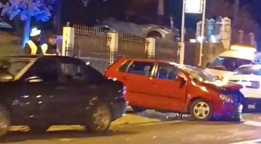 "Avaz" saznaje: U nesreći na ulazu u Mostar povrijeđen bh. pjevač