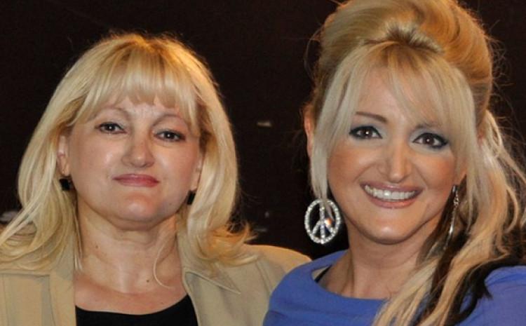 Mama Donne Ares za "Avaz": Na red je došla brza i vesela pjesma „Oj, Safete Sajo, Sarajlijo“