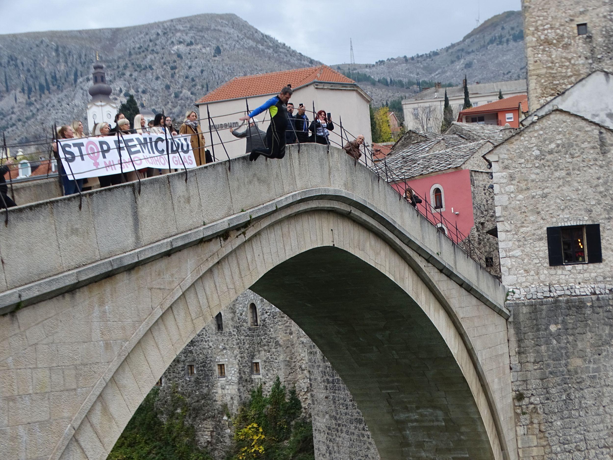 Danas u Mostaru: Izveden skok - Avaz