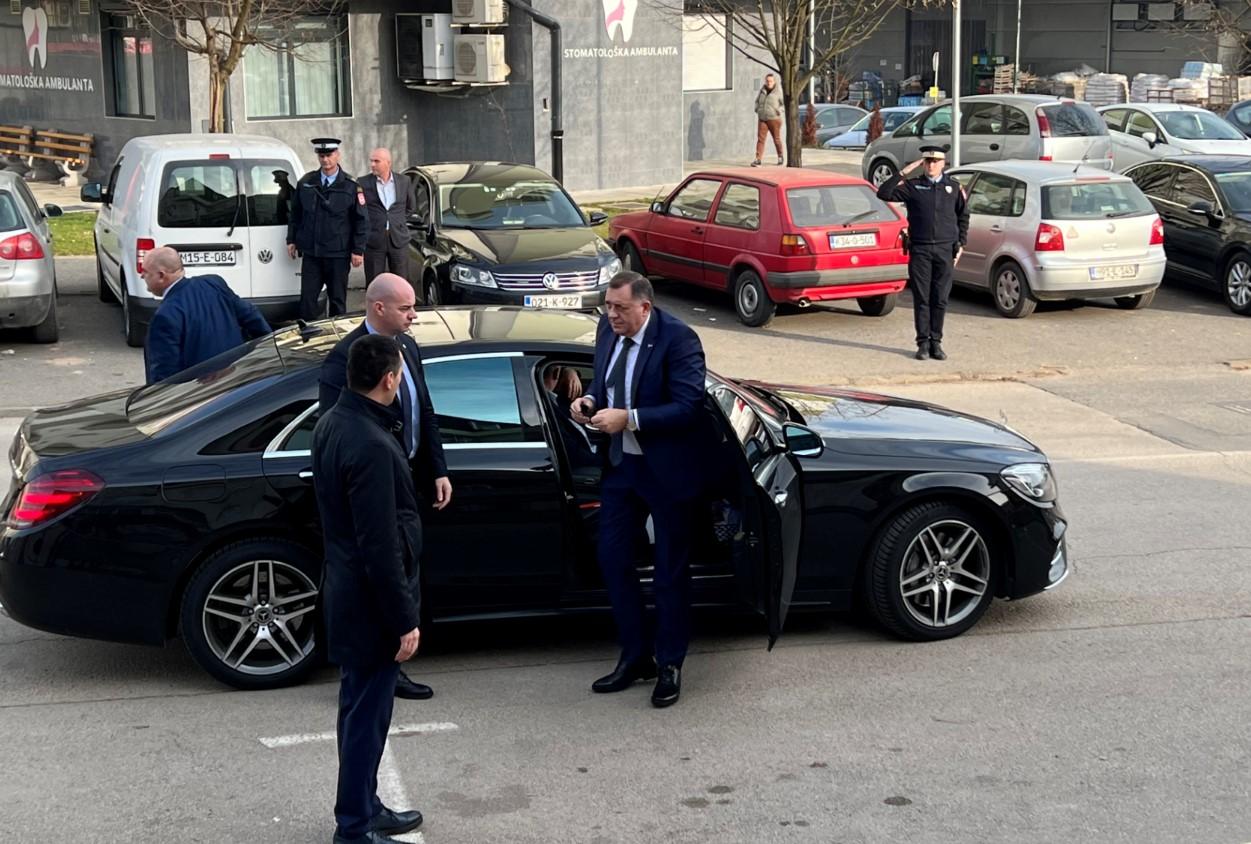 Dodik stigao u Doboj na sastanak sa Osmorkom - Avaz