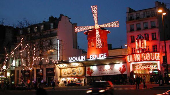 Čuveni variete "Moulin Rouge" - Avaz
