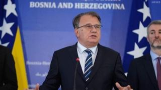 Nermin Nikšić, lider SDP-a, za "Avaz": EU ne smije biti prestroga