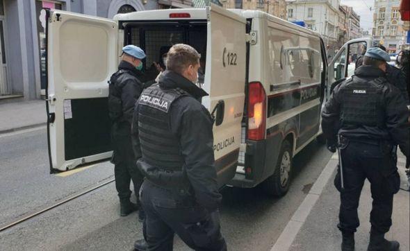 Intervenirala policija u Starom Gradu - Avaz