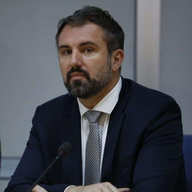 Stojanović: Većina sakupila potpise 