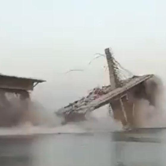 U Indiji se srušio most vrijedan  208 miliona dolara