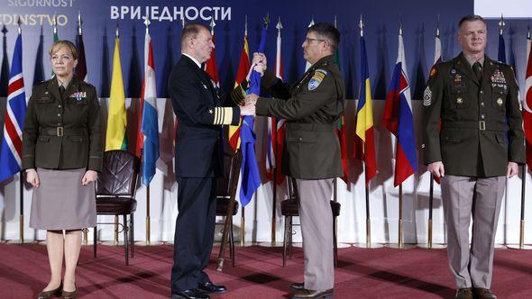 Primopredaja komandne dužnosti NATO štaba - Avaz