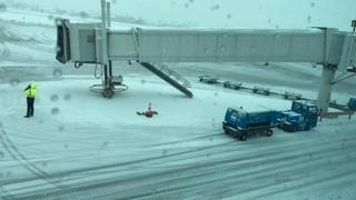 Snijeg pravi problem: Je li bilo otkazivanja letova na sarajevskom aerodromu