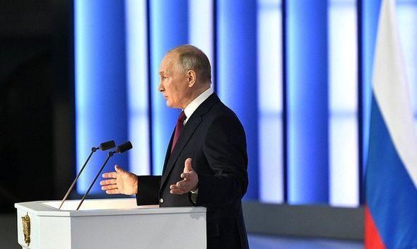 Putin: Donio dekret o odluci iz 2012. godine - Avaz