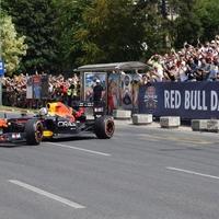 Normalizovan saobraćaj u Sarajevu nakon Red Bull Showruna: Spektakl protekao bez incidenta