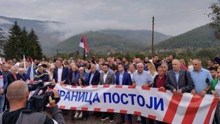 U Ribniku i Foči održan protest "Granica postoji": "Ne damo RS, ne damo njenog predsjednika"