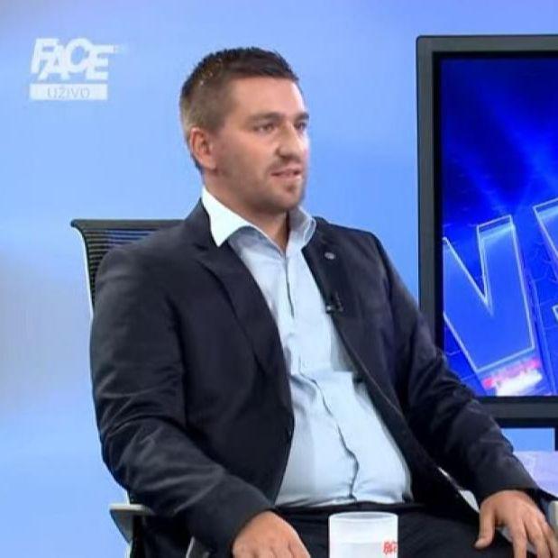 Ademović poručio Mandiću: Ne želim biti načelnik Općine Centar