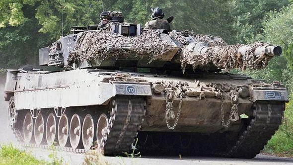 Tenkovi Leopard 2 - Avaz