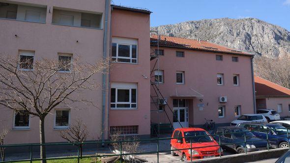 Centar za stare i iznemogle osobe Mostar: Među najjeftinijima - Avaz