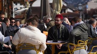 Praznična atmosfera u Sarajevu: Muslimani obilježavaju najveći vjerski praznik