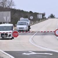 Uvjeti na cestama u Hrvatskoj loši, savjetuje se odgađanje puta: Neki putevi zatvoreni, saobraćaj ometaju magla i orkanska bura