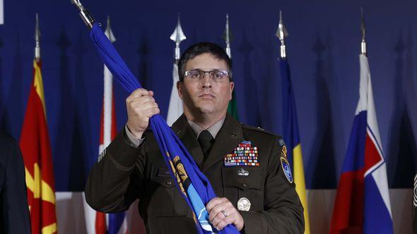 Primopredaja komandne dužnosti NATO štaba - Avaz