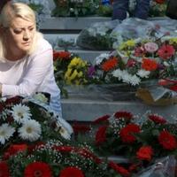 U Federaciji BiH danas Dan žalosti zbog masakra na Tuzlanskoj kapiji