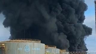 Video / Gori rafinerija kod Sevastopolja, gusti dim se proširio