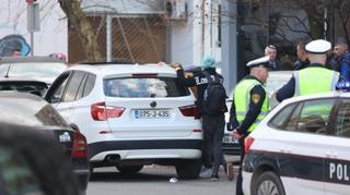 Detalji drame u Tuzli: Zabio se u policijsko vozilo, pa pokušao pobjeći, ubrzo uhapšen