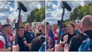 Hrvatski navijači okružili reportera Fox Newsa u Berlinu