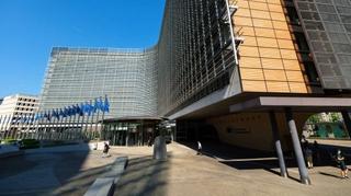 Politico: Evropski komesari od jutros odlučuju o otvaranju pregovora s BiH