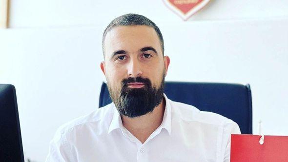 Facebook - Avaz