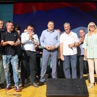 Video / Dodik nije mogao odoljeti, pa se latio mikrofona na Kotlićijadi: Zapjevao hit Bore Drljače