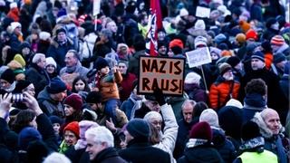 Video / Desetine hiljada Nijemaca protestuju protiv ekstremne desnice